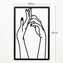 Painel Decorativo Feminino Vazado em Metal – Arte de Parede Moderna para Casa